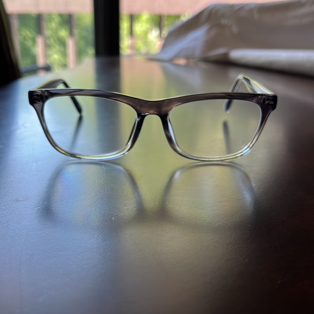 Glasses - Picture 5 of 8